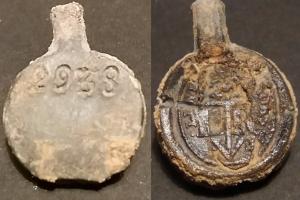 Cloth Seal, Cloth Worker's Personal Seal, Privy Mark, LR