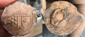 Cloth Seal, Unknown, Continental, Key